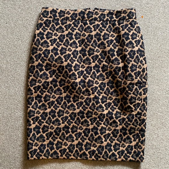 Loft skirt NWOT - Picture 1 of 7